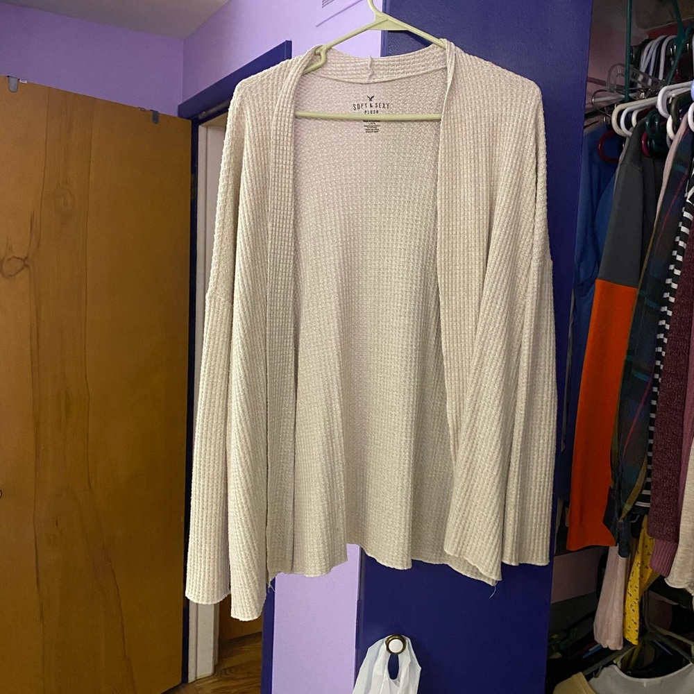 AE Soft and Sexy cream colored cardigan